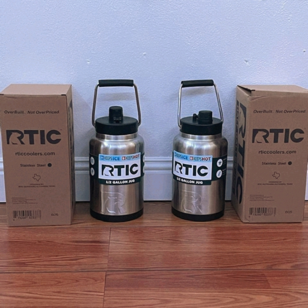 COPY - 2 1/2 gallon Jugs set of two